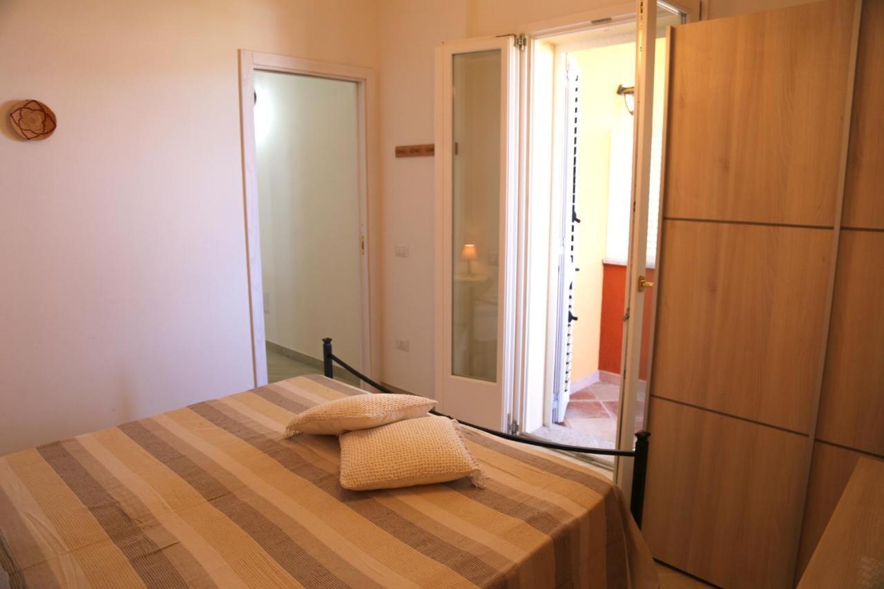 La Casa Di Geppo Apartment กัสเตลซาร์โด ภายนอก รูปภาพ